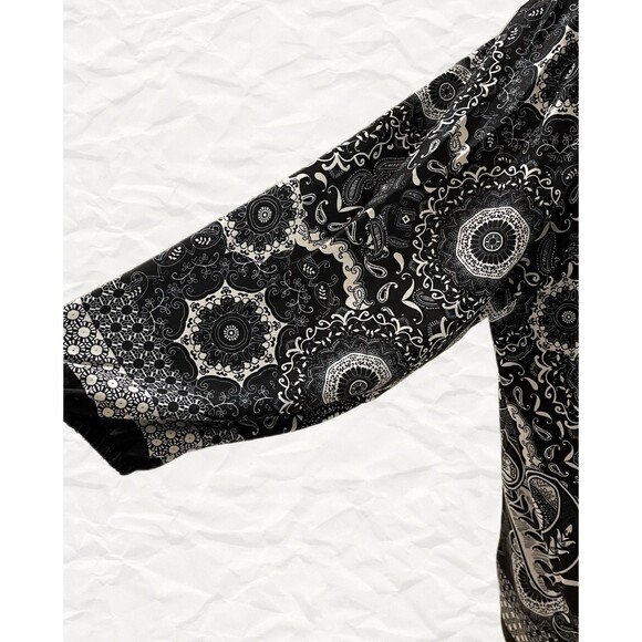 SUNNY LEIGH Women’s Black/White Medallion 3/4 Sleeve Peasant Blouse Size 1X NWT - Picture 3 of 7